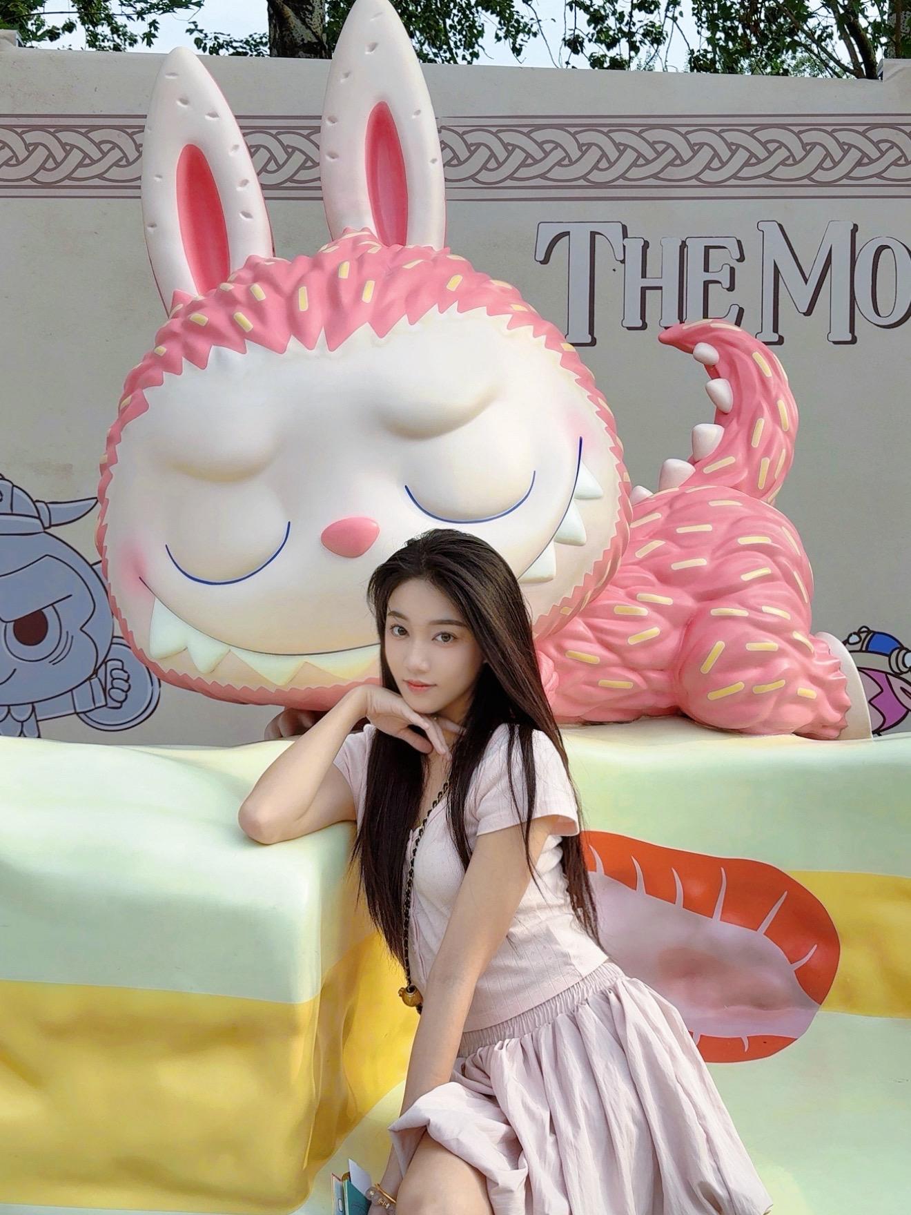 粉嫩一下🐰。🎠🏰 𝑷𝑶𝑷 𝑳𝑨𝑵𝑫 🫧🍧