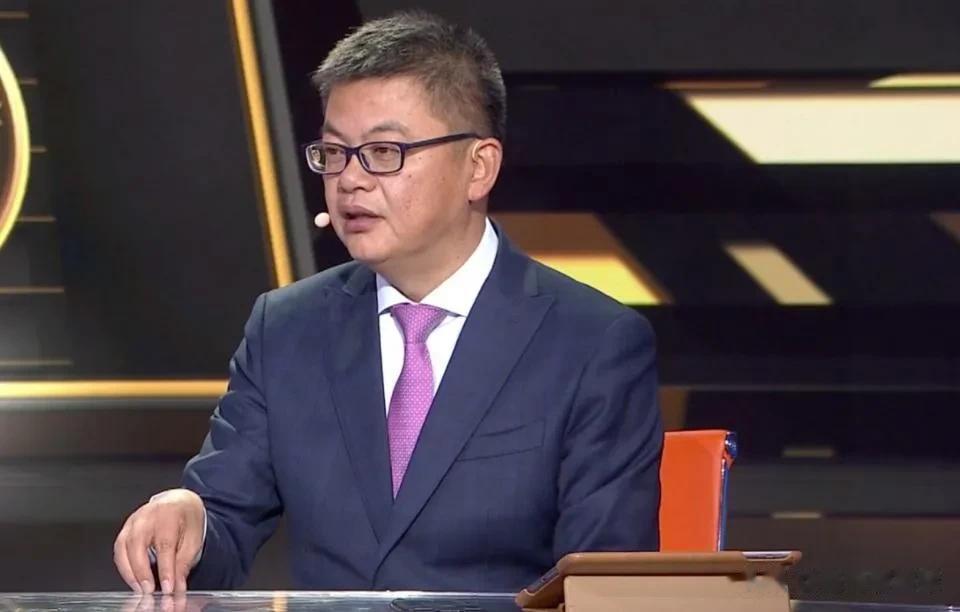 CBA顶尖球员vs野球网红球员，到底谁挣多了？
著名篮球评论员苏群说道：我们最好