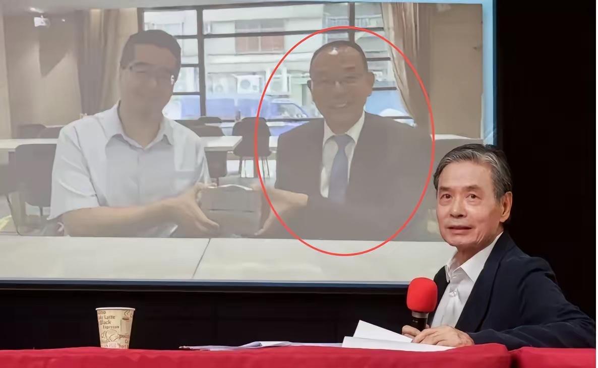 马英九基金会风波第一个被牵连进来的台商出现了，该台商已经作出了回应。

今天这出