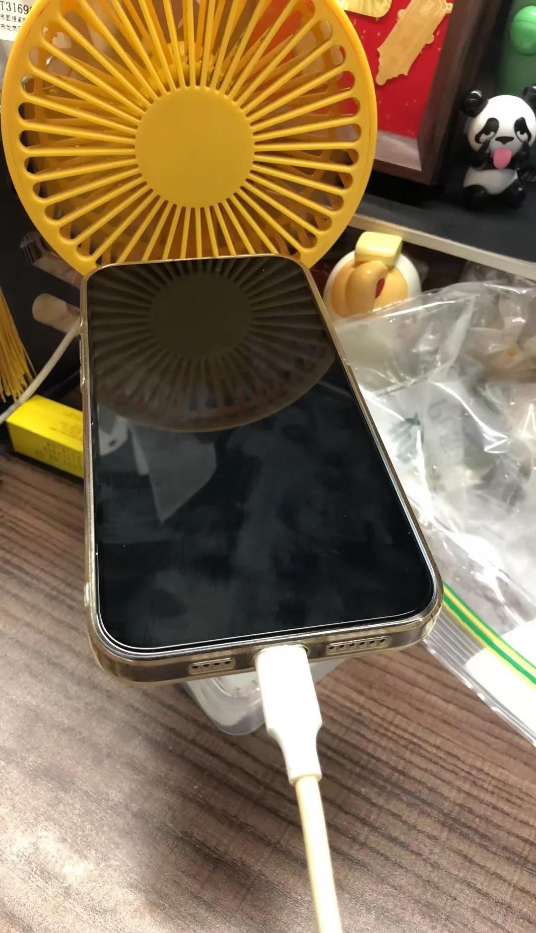 老15也要不行了
严重发烫绝了