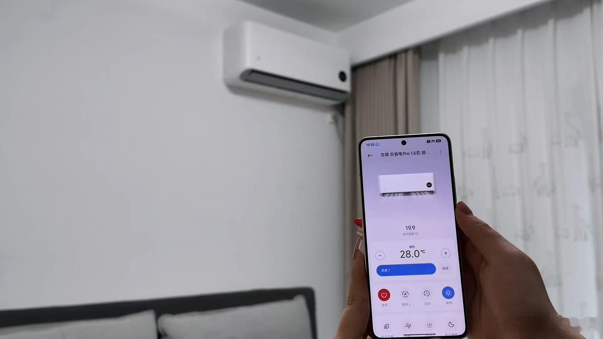 高端家电为什么越贵越有人买家电鉴宝大会 如今大家选购家电，早已告别“能用就行”的