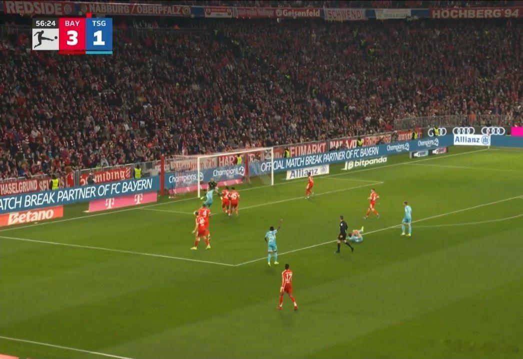 56分鐘，阿斯拉尼近距離勁射，諾伊爾撲出🔥🔥🔥🔥🔥🔥🐐🐐🐐🐐