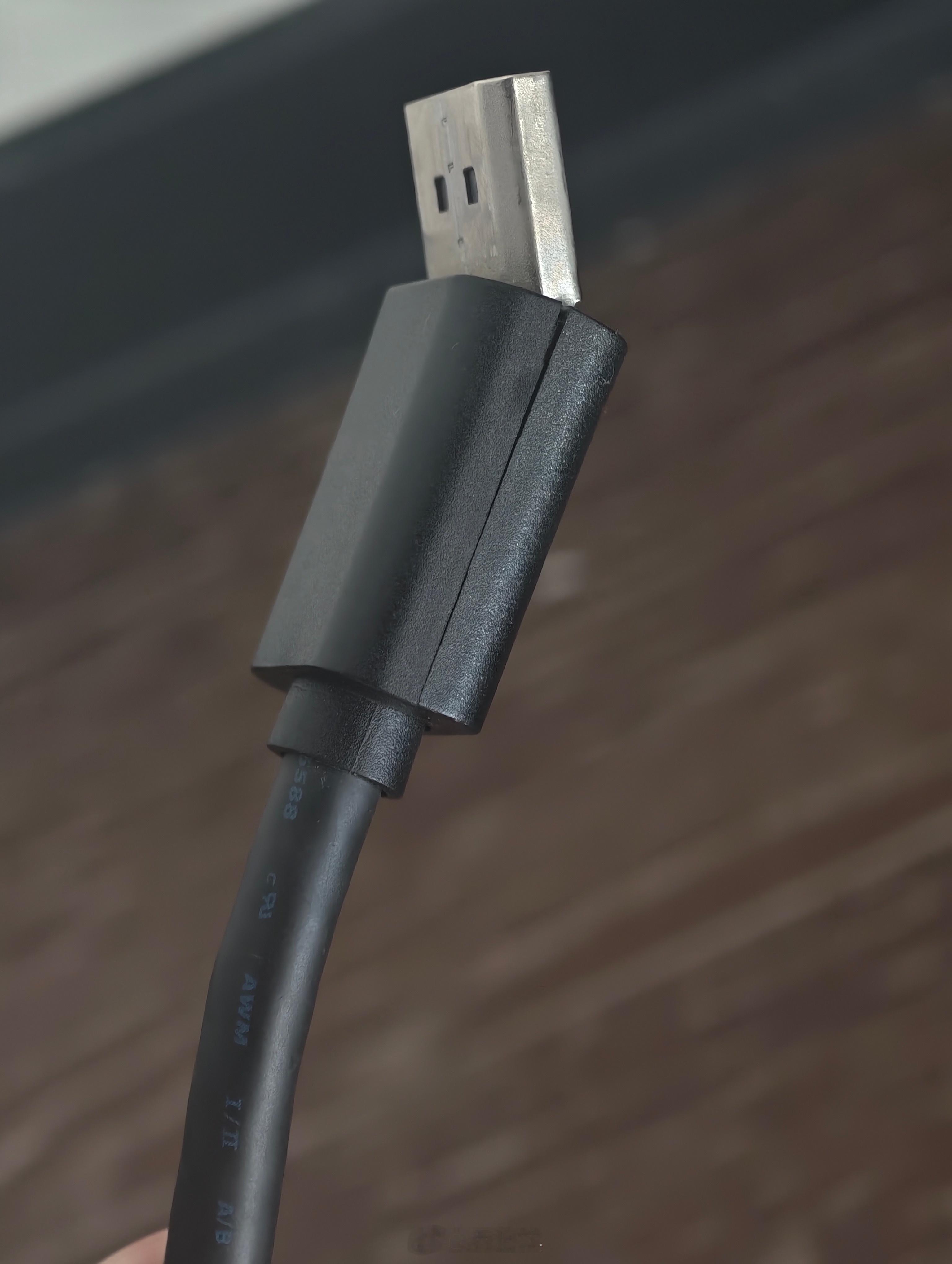 哦豁今晚的曼联直播看来要泡汤了，这个线最早明天才能到