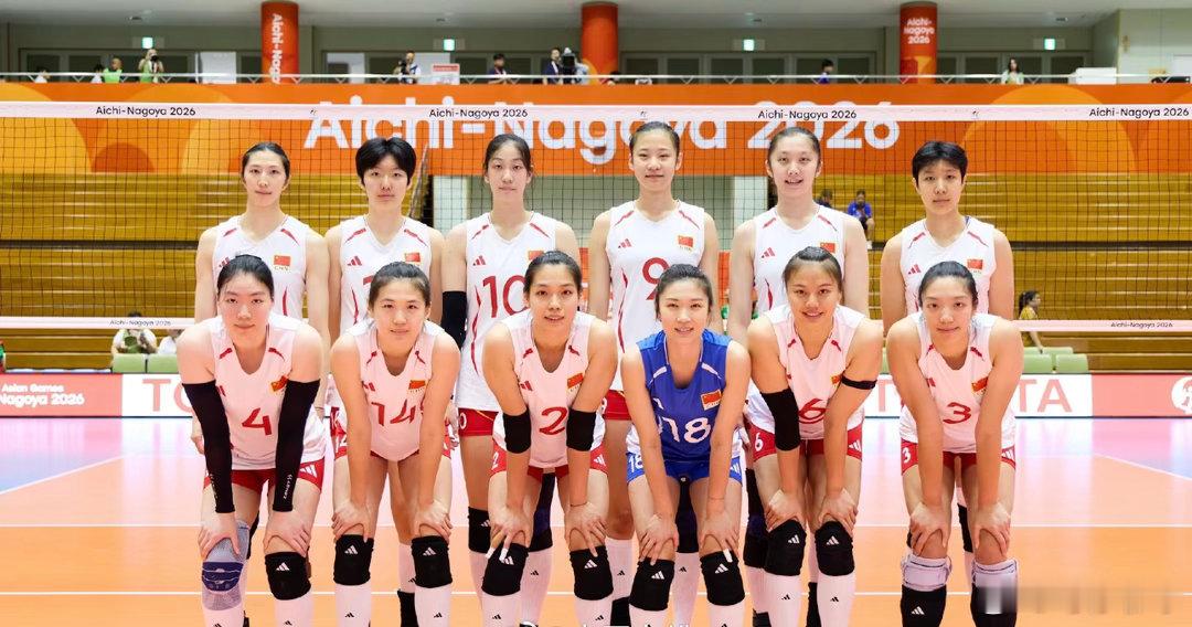 中国女排3比0哈萨克斯坦女排吴梦洁状态回暖零封取胜！亚运会女排小组赛，中国女排3