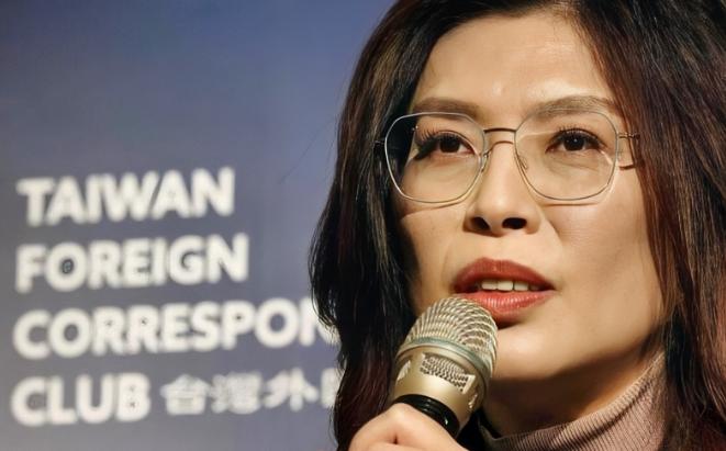 示好，台湾郑丽文喊话大陆
当地时间3月23日，台湾省国民党主席郑丽文公开表示：改