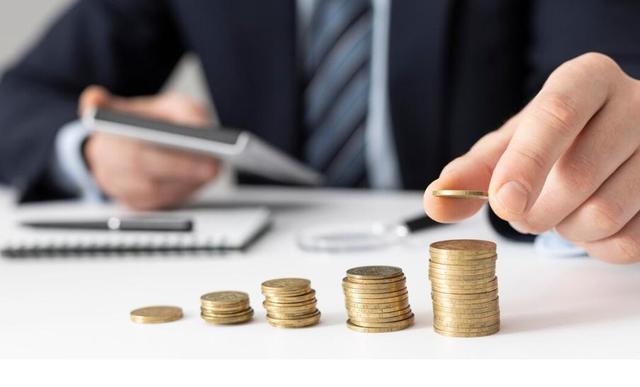 姜大昕走“窄门”