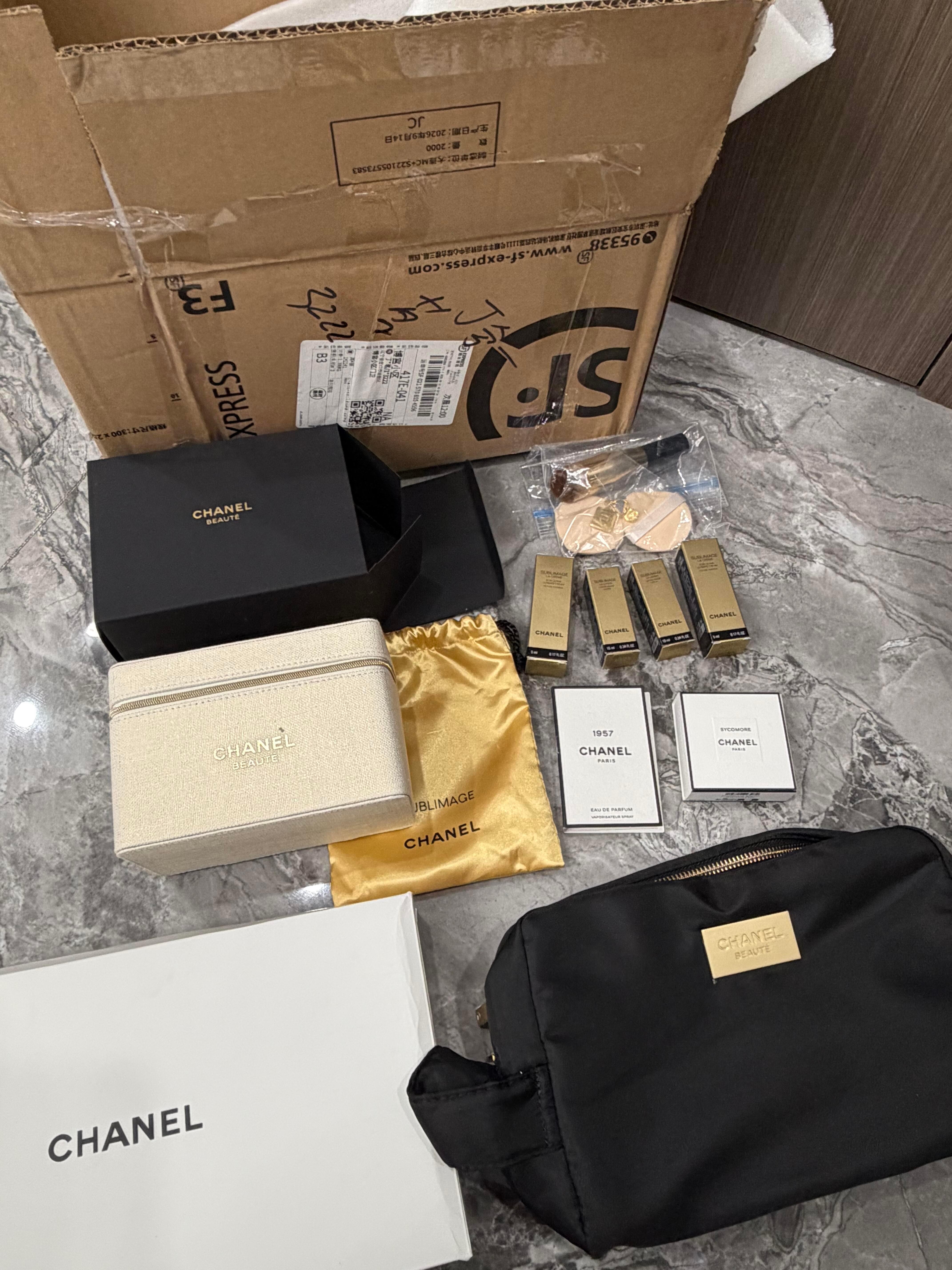 或许,不必太复杂,松弛鲜活的感受就好。 ​​​
