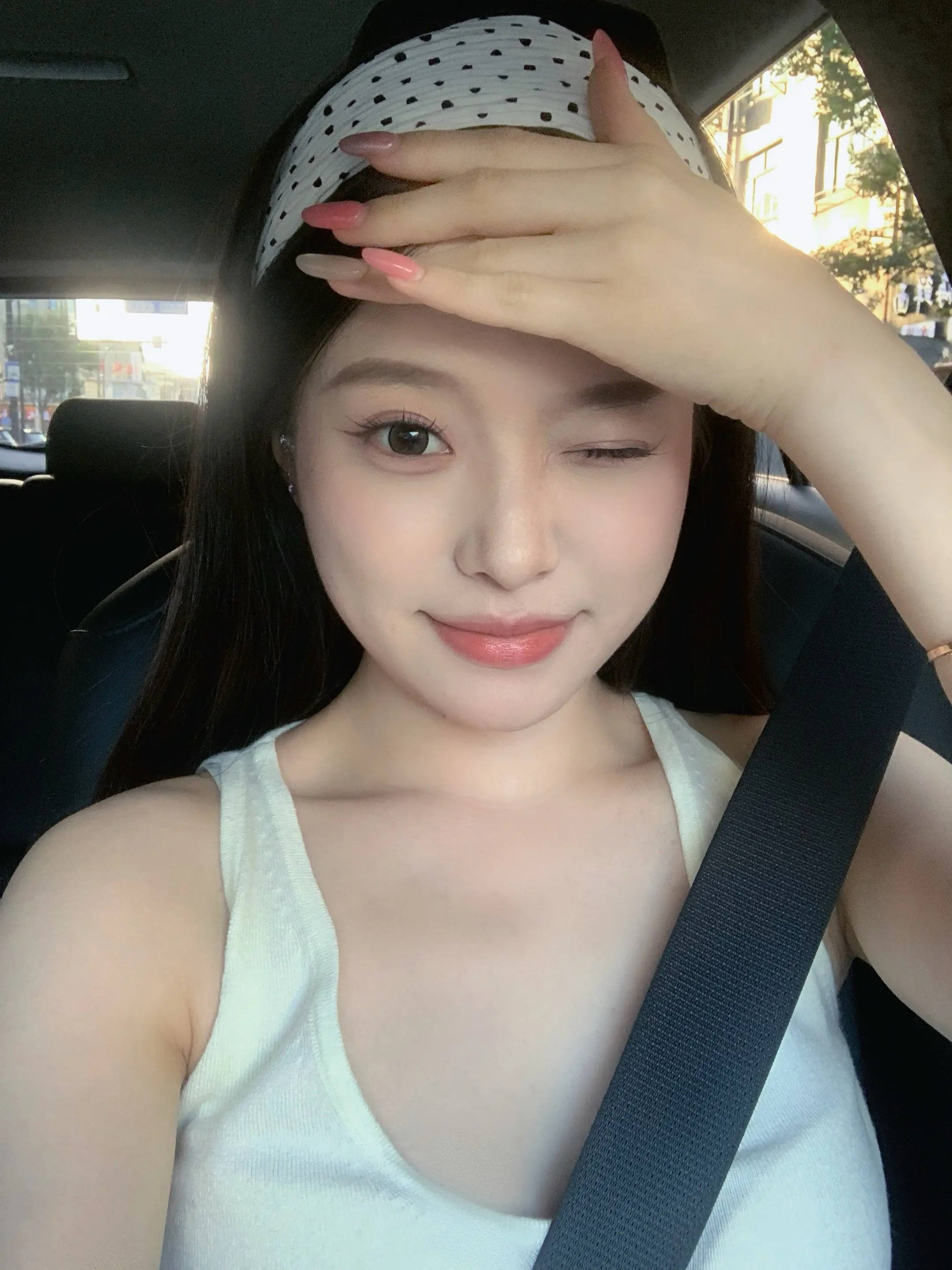 别让昨天在你伤口狂妄地撒盐