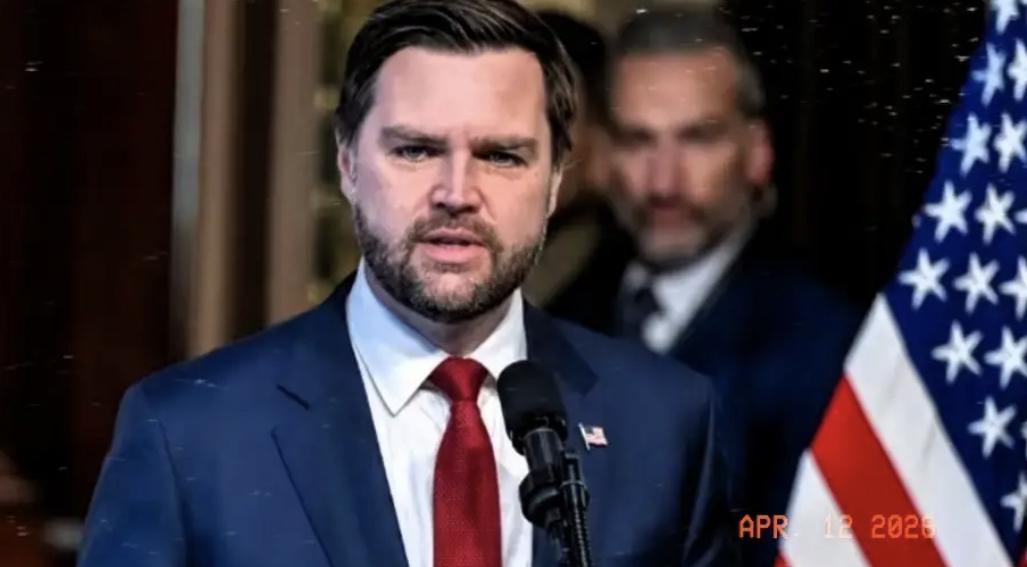 万斯要有大麻烦了，美国一手好牌被万斯打个稀烂。

就在刚刚，美国和伊朗之间谈判宣