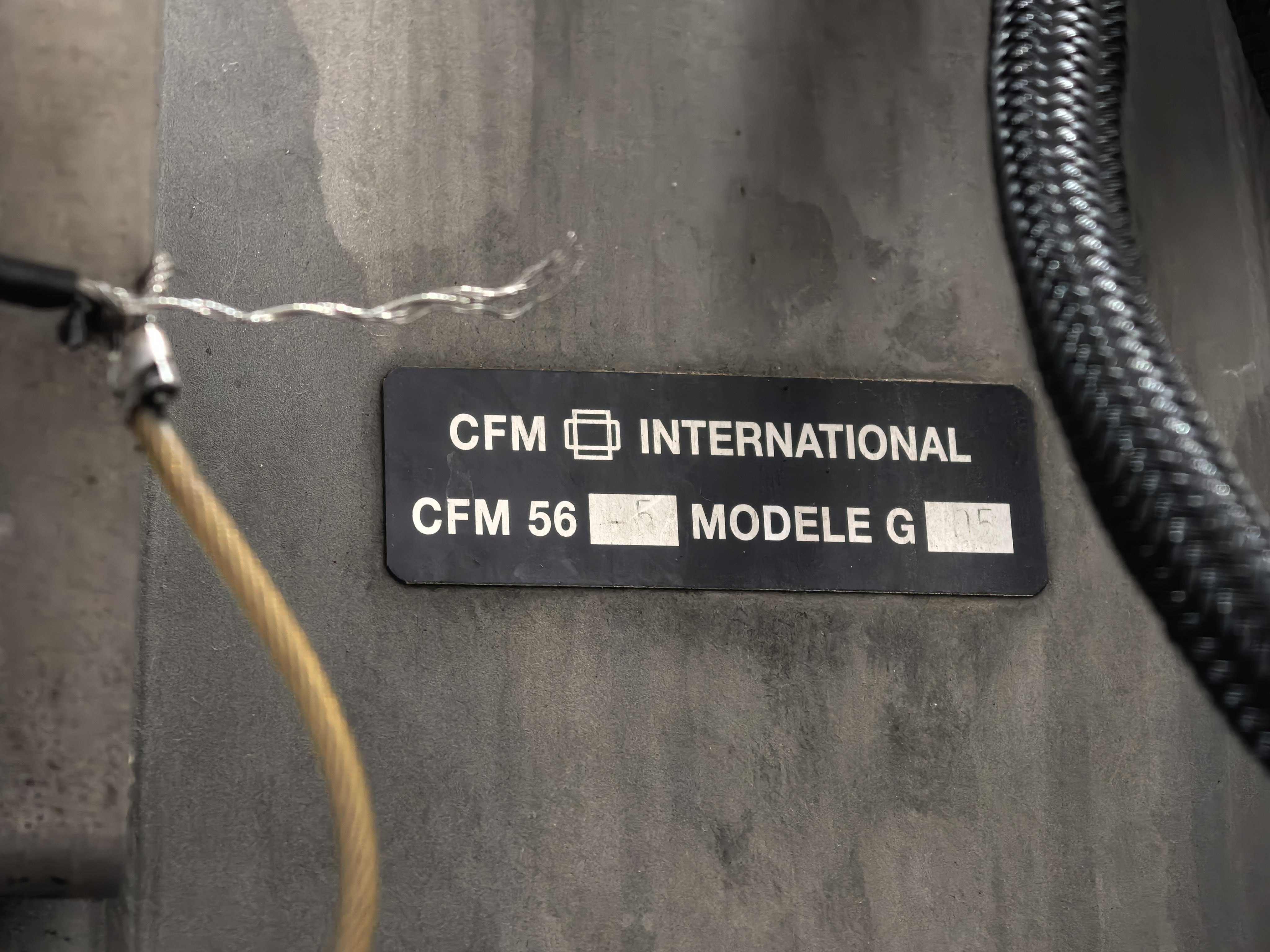 头一次见到这个版本的cfm logo 