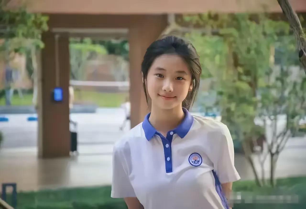 高中生，这些建议你一定要听听！
​​第一：切忌玩手机，尤其不要躺在床上玩。
​​