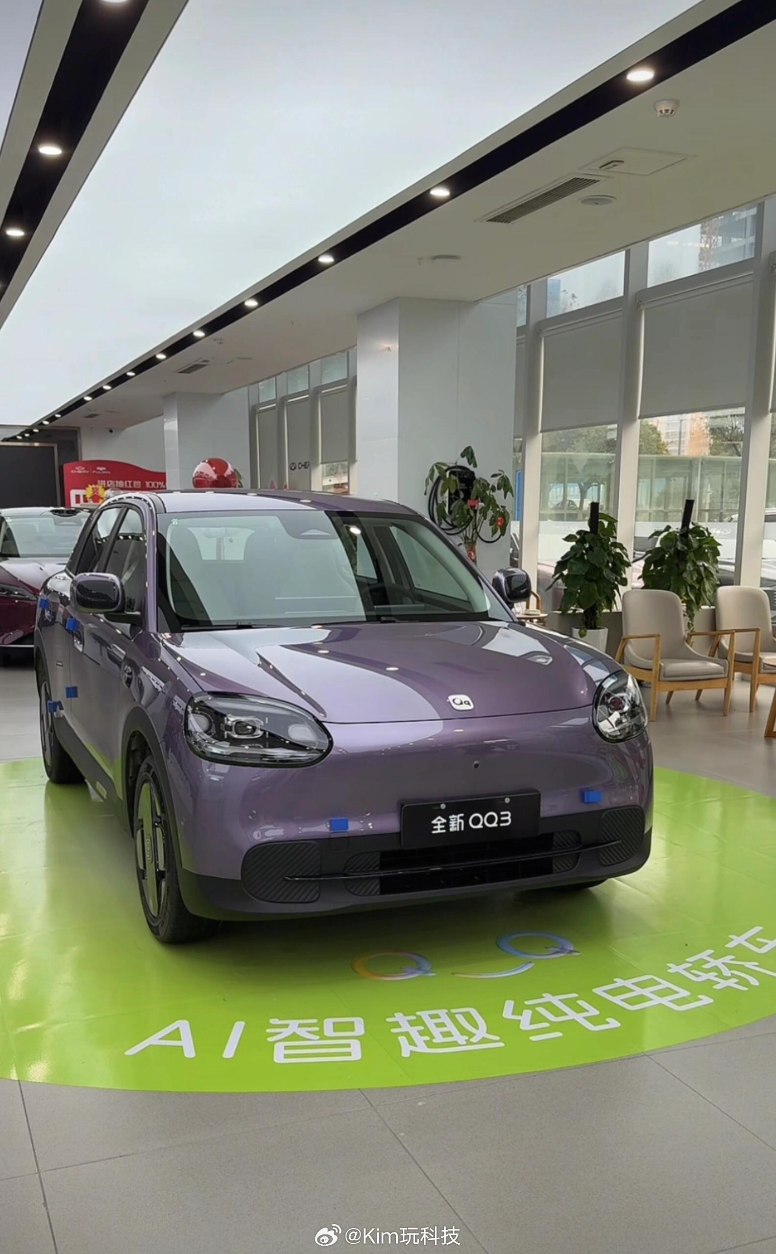 后置后驱布局，5.2米的最小转弯半径，在城里的小巷子掉头特别灵活，停车也方便。 