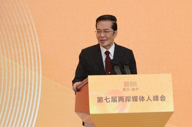 国民党一月两高层进京
为何突然“主动出牌”？
不到一个月，郑丽文、张荣恭接连进京