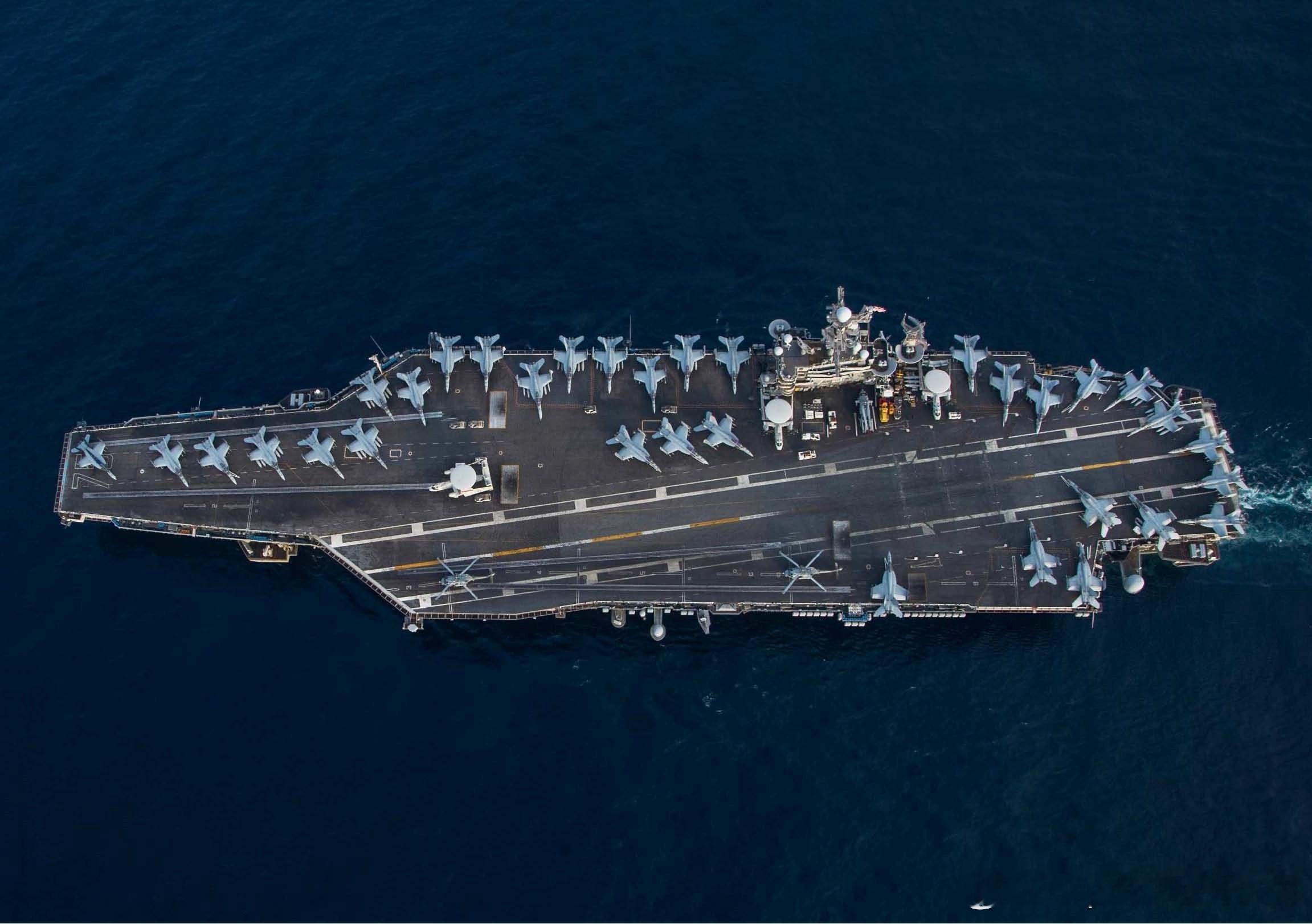 2022年3月17日美国海军CVN-75杜鲁门号航空母舰在爱奥尼亚海航行军事历史