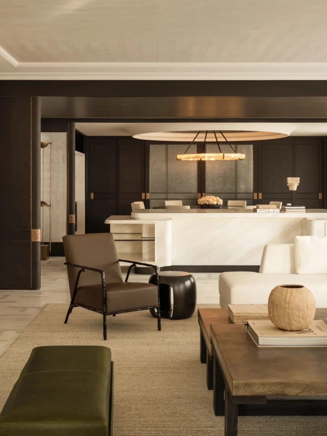 外滩550m²的家丨一手新房 总高9层洋房