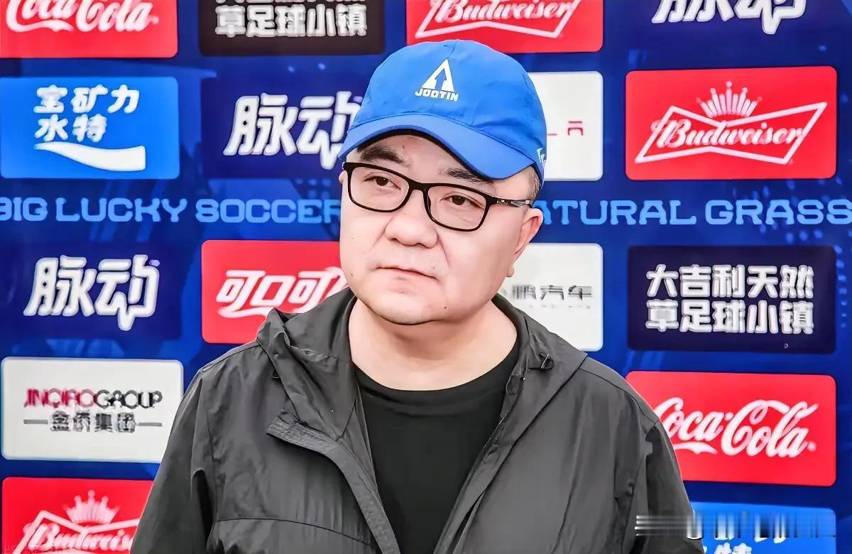 实至名归！[赞]
全世界唯一的足球“青训教父”——董路！他让中国孩子在世界比赛中