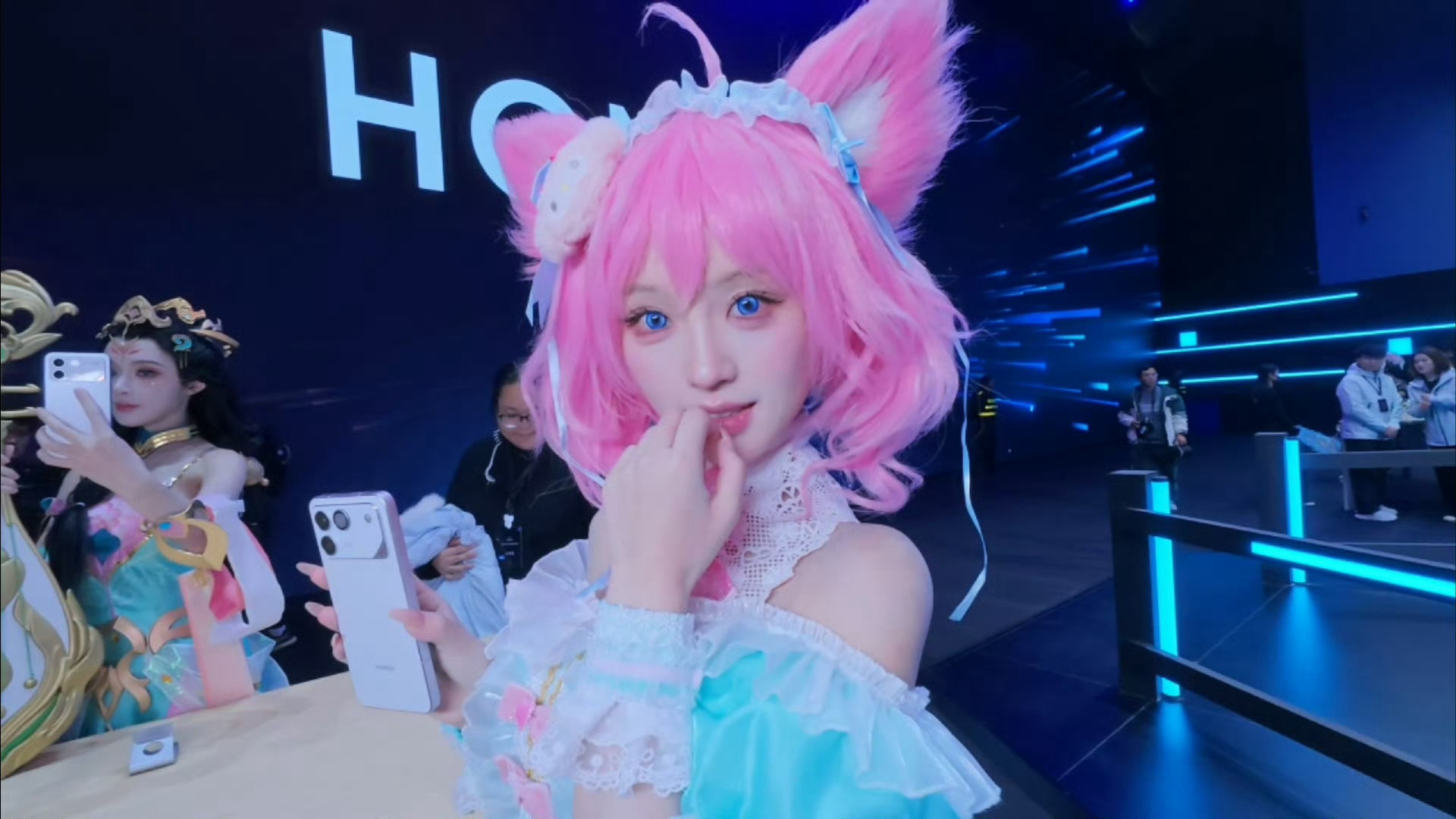 荣耀WIN  将成为2026年电竞旗舰机的标杆产品，后面各家电竞旗舰机如果不跟进