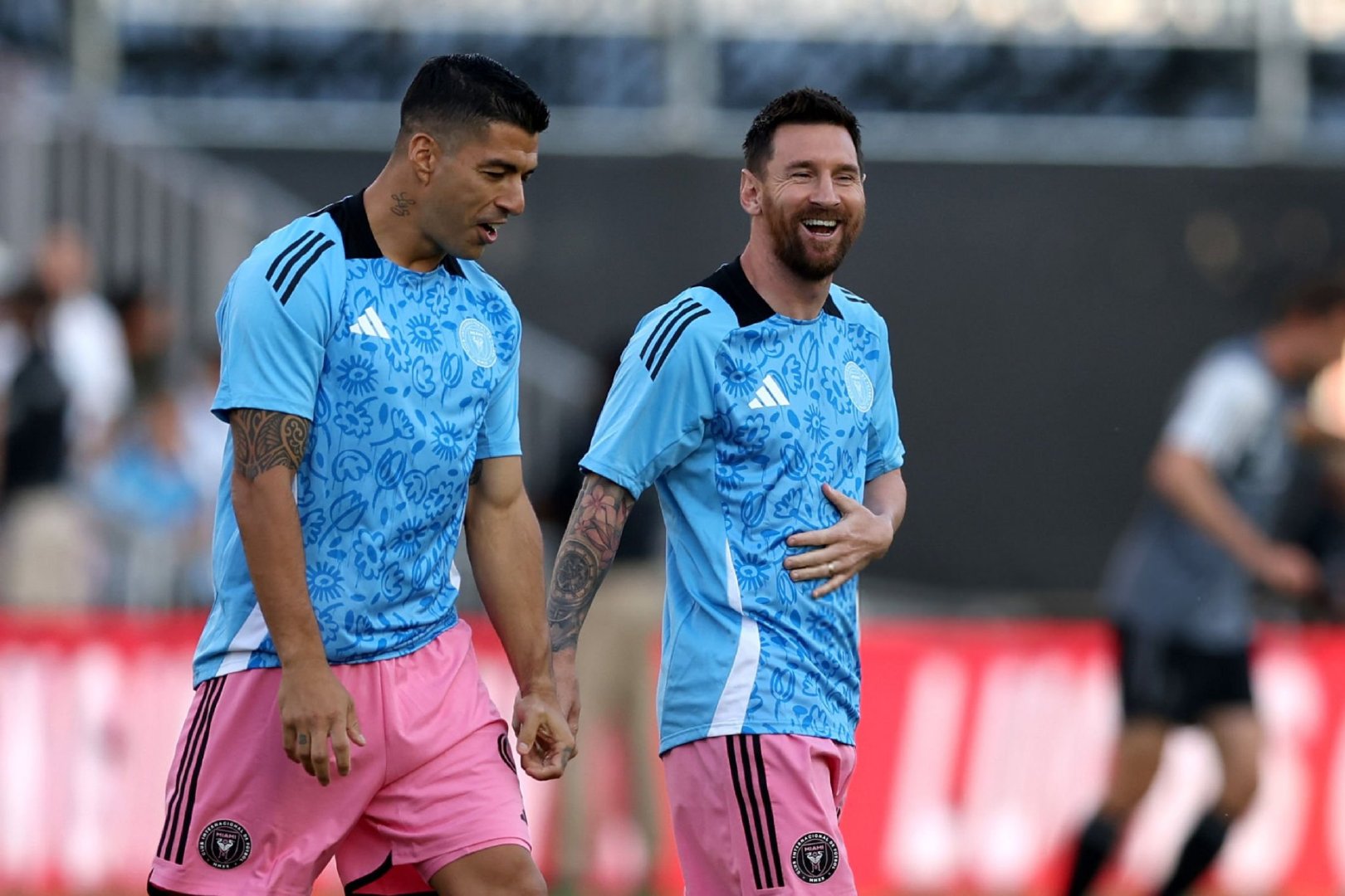 热身梅，心情不错[憧憬][憧憬][憧憬]#梅西[超话]# #迈阿密国际vs纳什维