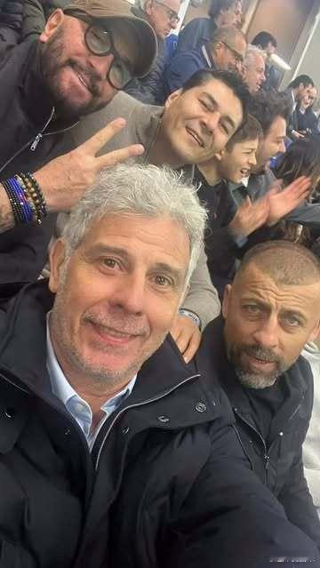 意大利杯半决赛国际米兰看台上的4位名宿国际米兰意甲热点现场