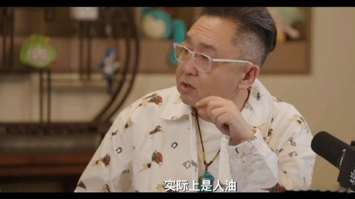 原来真的有人盘手串不洗脸北京大爷有自己的阿贝贝颠覆对盘串的认知，于谦说天然人油比