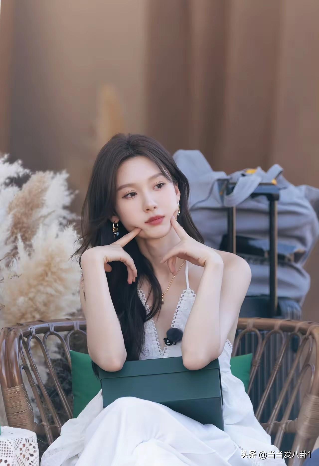 看《后会友期》里文吉儿和王子璇这对能把我吓死。前一天晚上文高反王照顾她，两个人彼