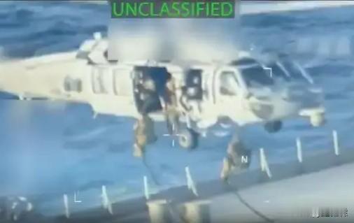 瞧瞧吧！这才是世界真实的样子！

众所周知，美国以打击毒贩为由，围堵委内瑞拉已经