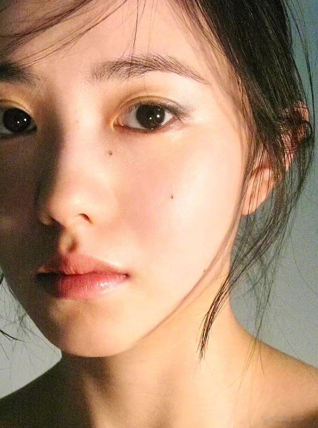 正式确诊为痣性恋 盘点那些痣长得那么恰到好处的帅哥美女们，有你喜欢的嘛？ ​​​