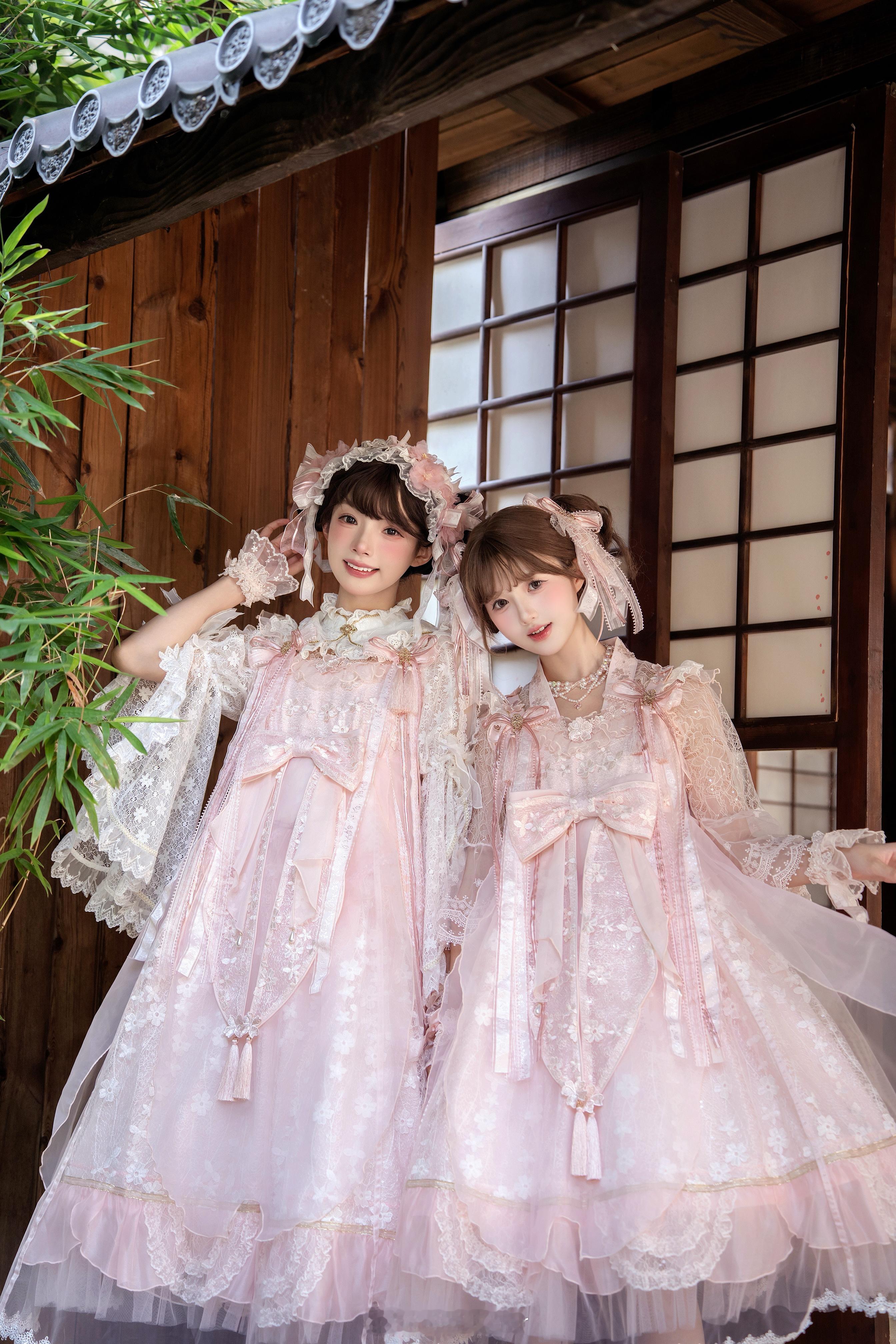 🌸八重樱🧚🏼‍♀️：北北&招招👗：绘本少女 ​​​
