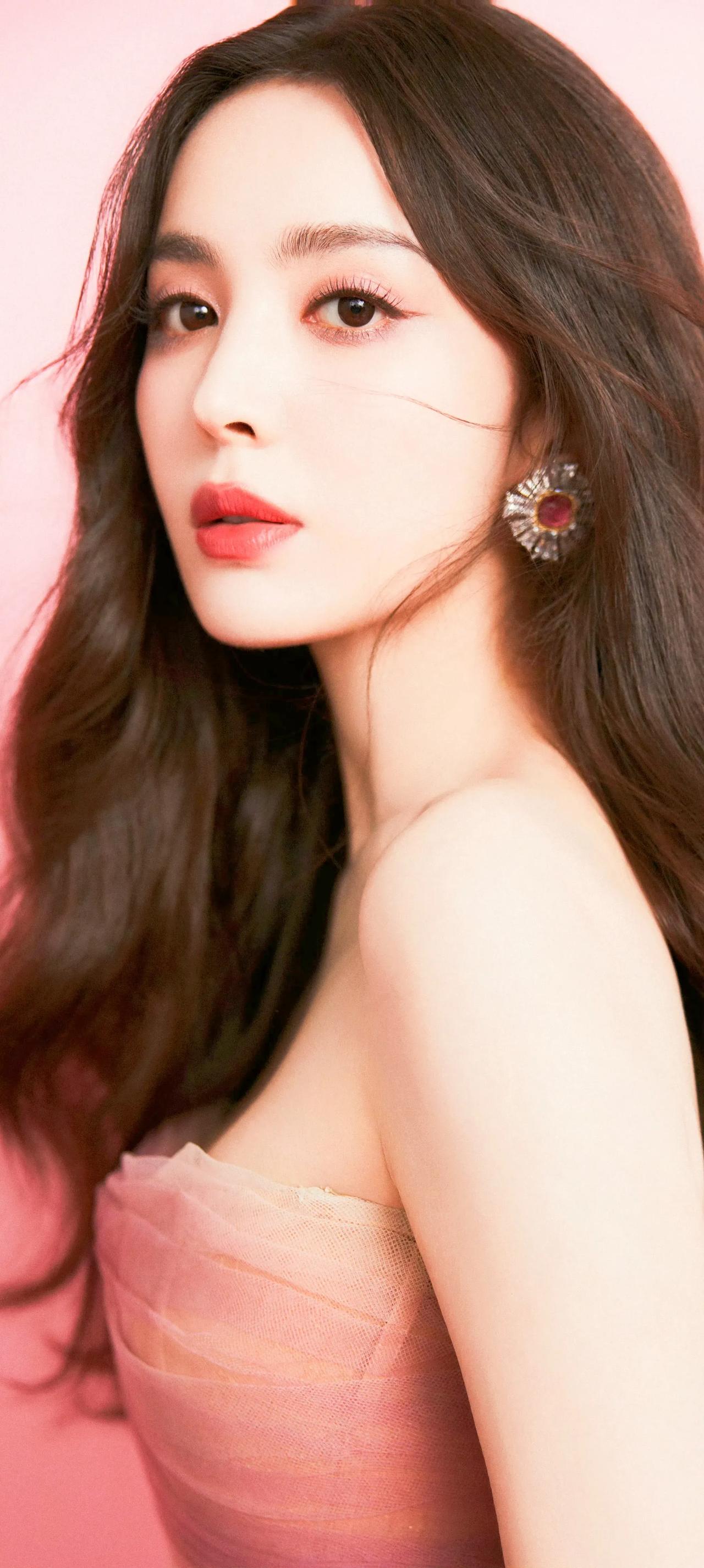 #古力娜扎# #女明星谁最美# #惊艳女神# #高清美女#