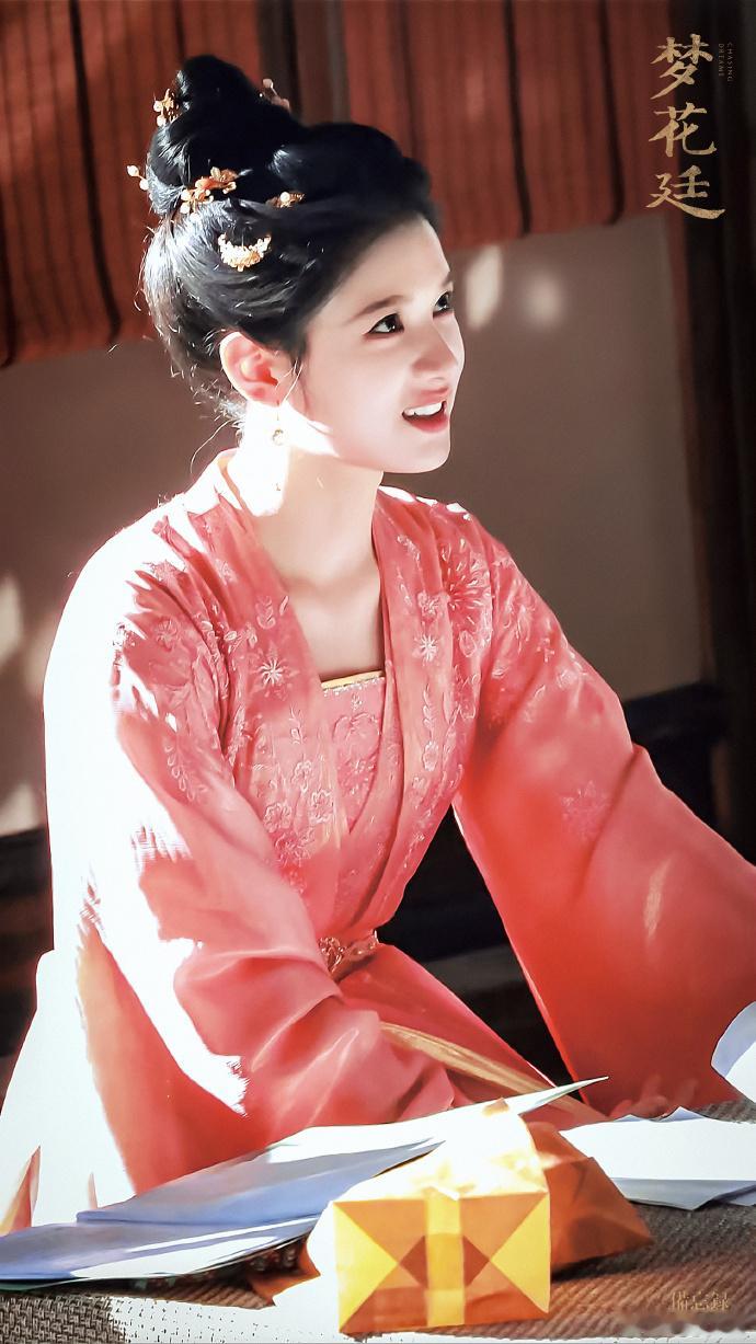 吃到异域感古偶的细糠了《梦花廷》这波预告直接封神！陈哲远、张婧仪颜值能打，异域古