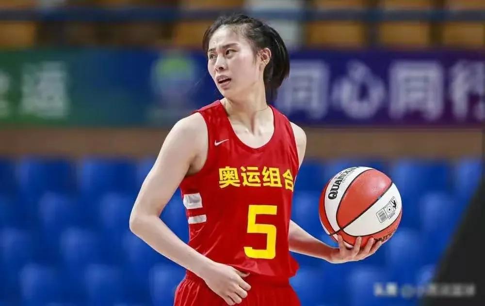 #王丽丽和王思雨谁厉害#

王思雨比王丽丽好很多，前者只是资格赛打得太独，王丽丽