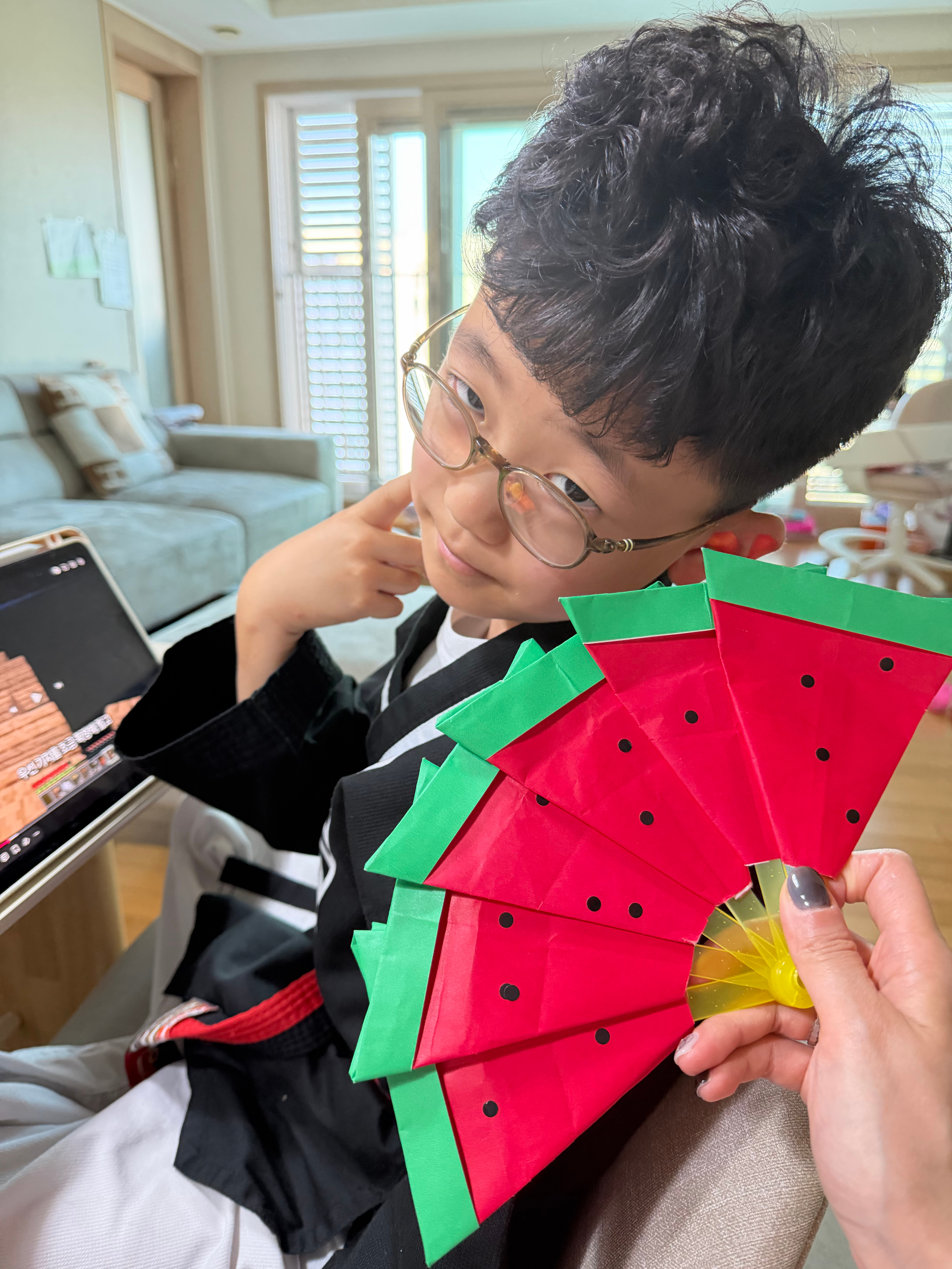 在线求，家里有个这样的男孩咋办
