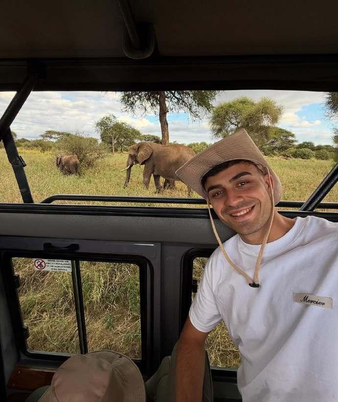 佩德里在坦桑尼亚享受他的假期🐘🇹🇿足球巴萨2025世俱杯 ​​​