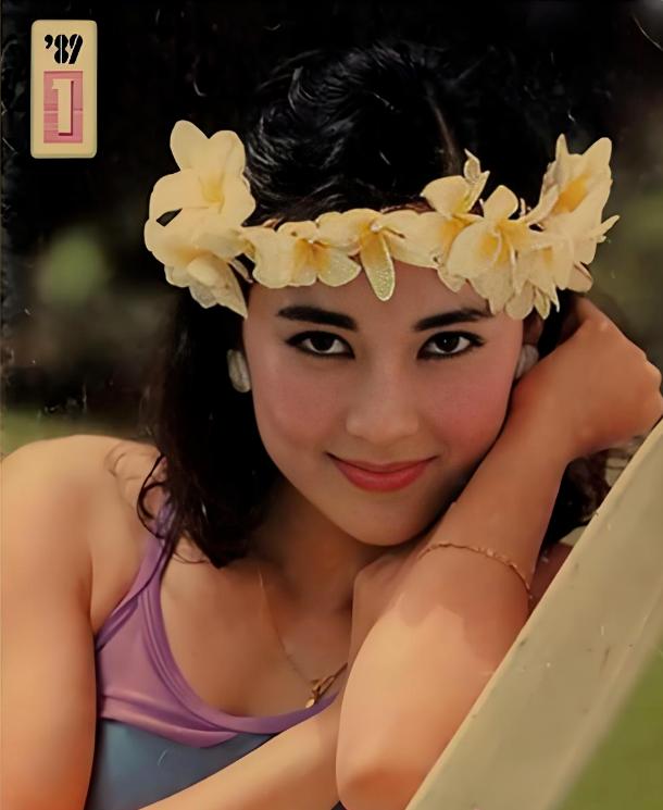 89 年《大众电影》封面美人谭小燕，土生土长海南姑娘，当年火遍全国！

这张泛黄