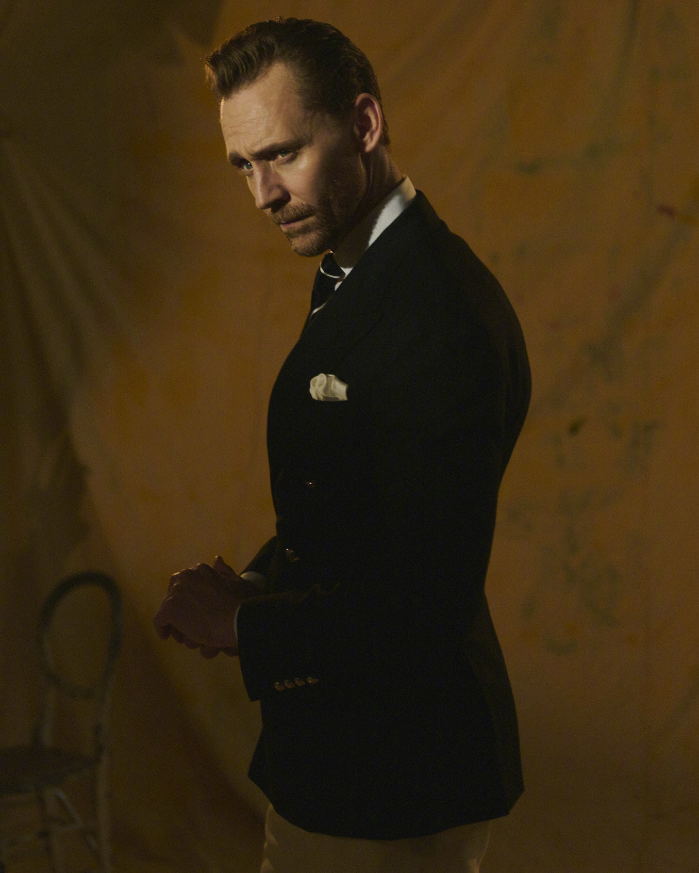 Tom Hiddleston “抖森” Man About Town 杂志新刊封