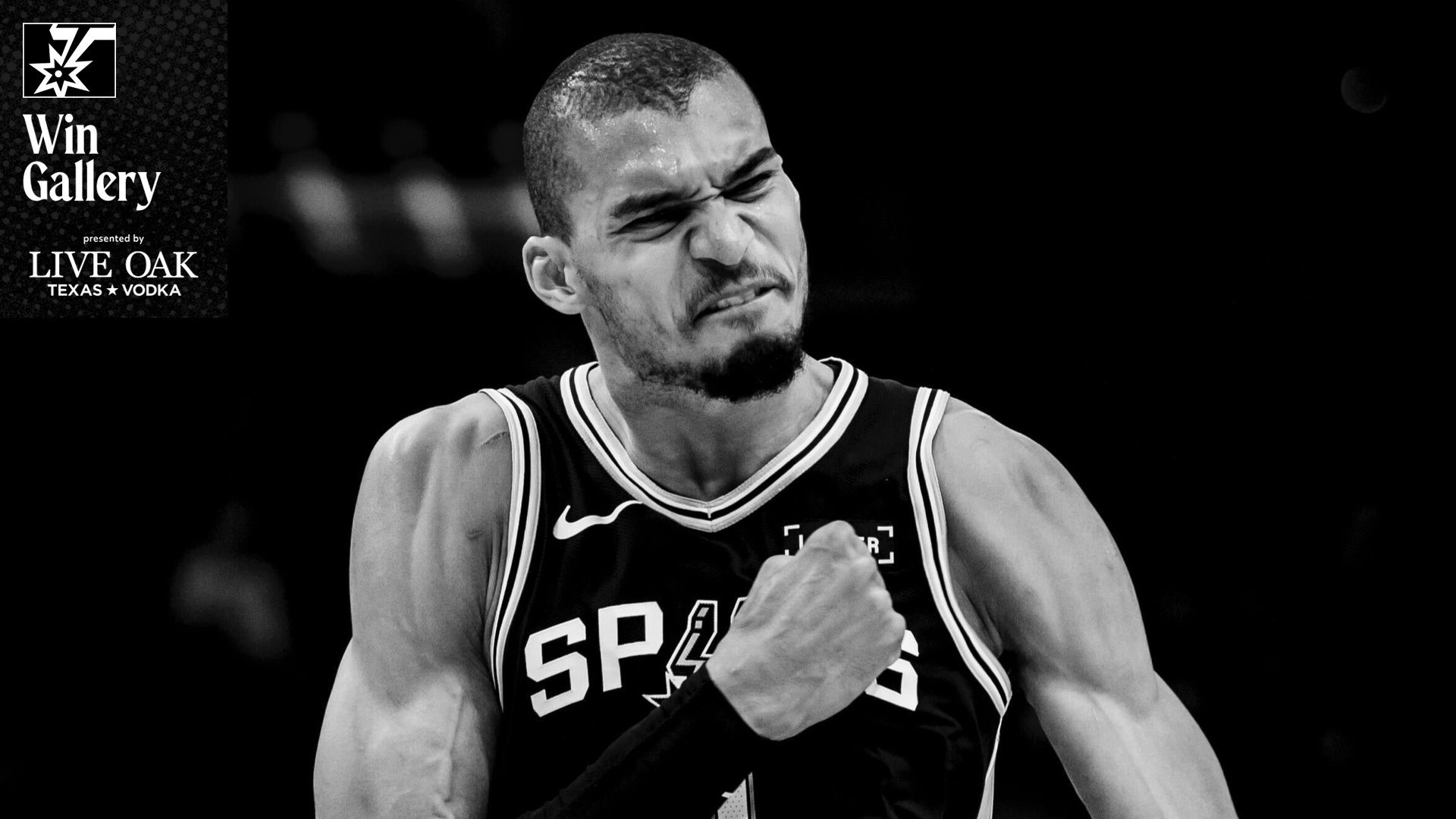 文班亚马过去6场比赛数据：场均出战29.9分钟26.0分12.5篮板3盖帽2助攻