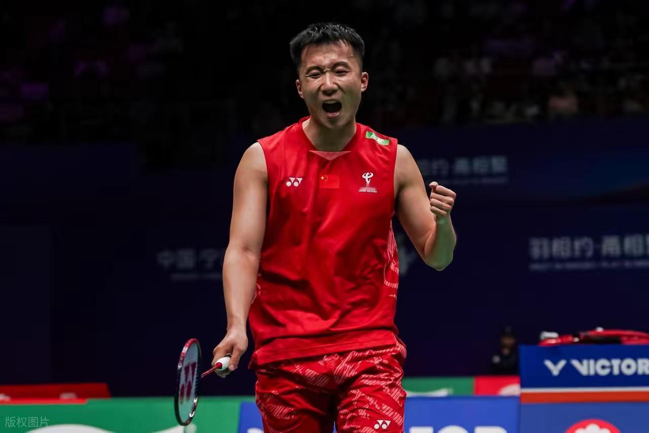 陆光祖连续两站赛事都与李佳豪在首轮相遇，上次是陆光祖获胜，这次虽然也是打满三局，