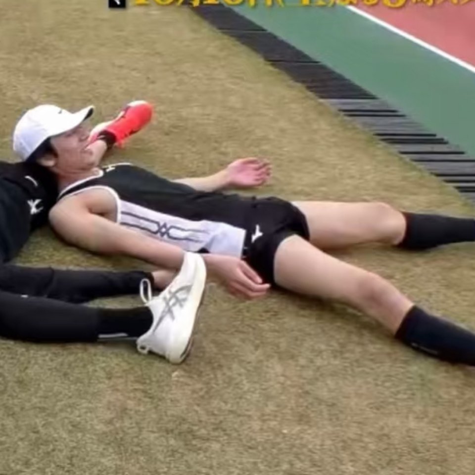 不好了原来我们家1真的是大根啊。。。。。。😱dbx第一次做0就遇上此等大🐦可
