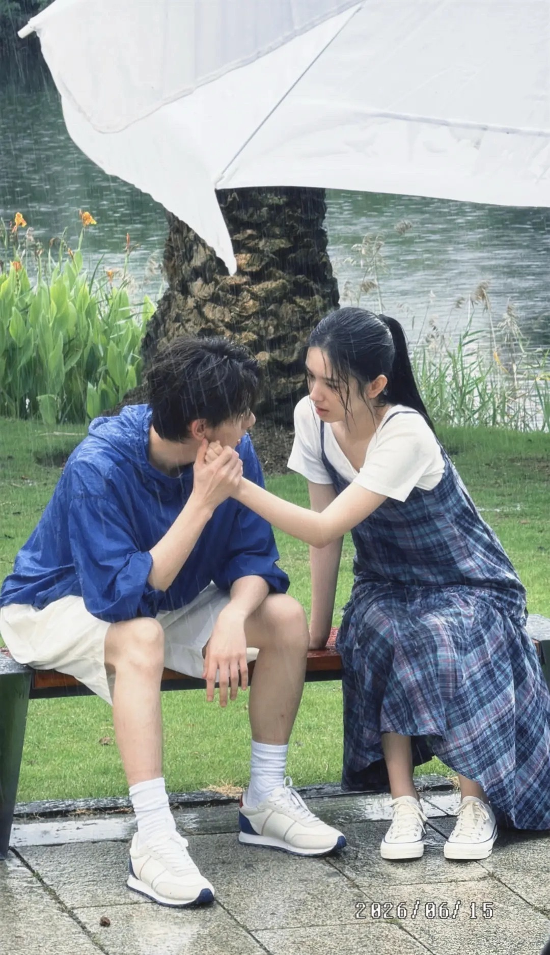 胡先煦周也《潮热雨季未解之谜》第一次同框路透来袭状态怎么样 