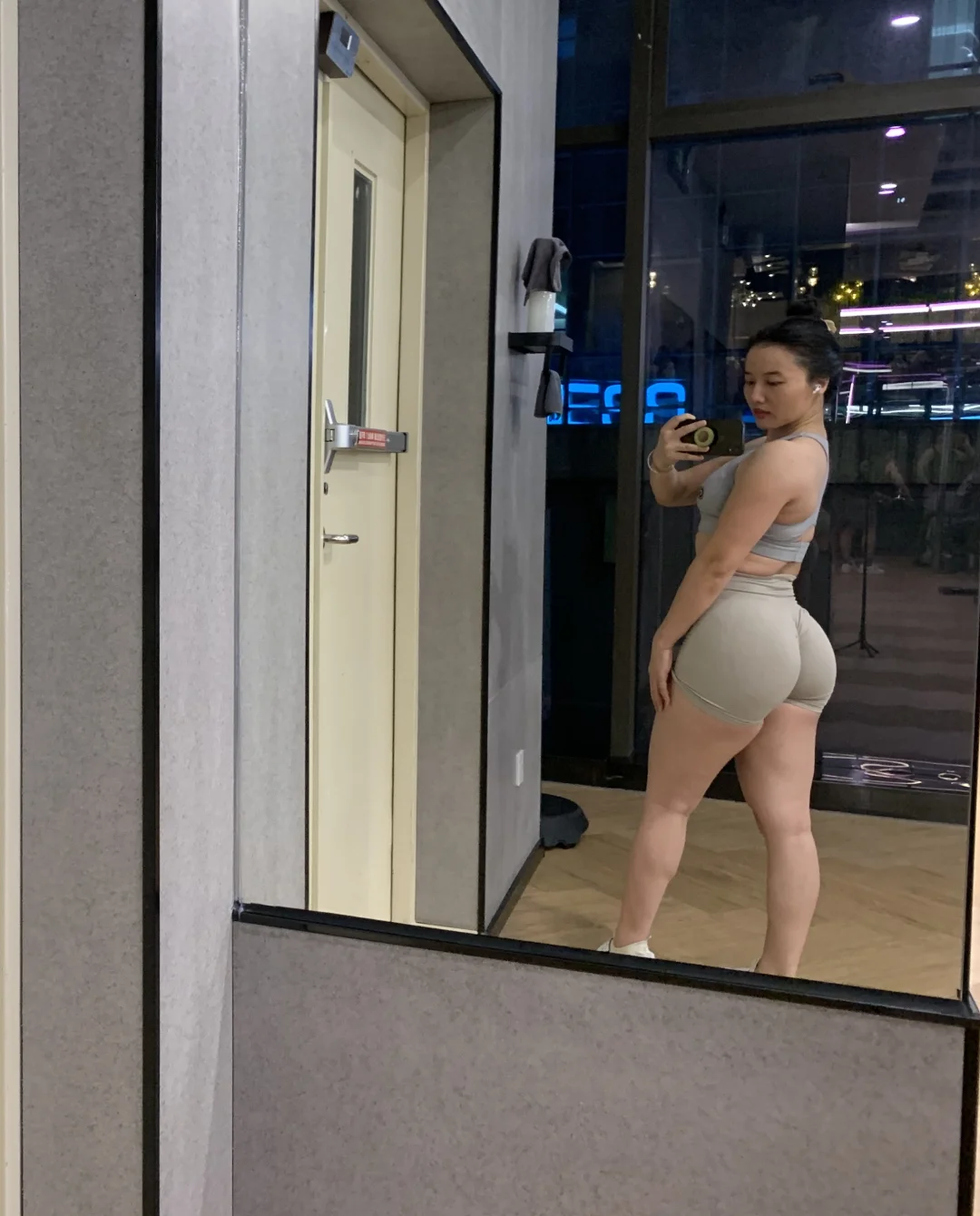 没有一口肉是白吃的