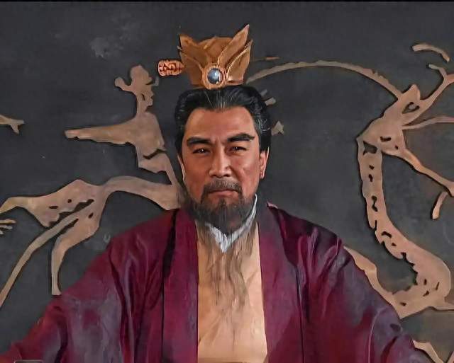 曹操为什么从最喜爱曹植到憎恶曹植？