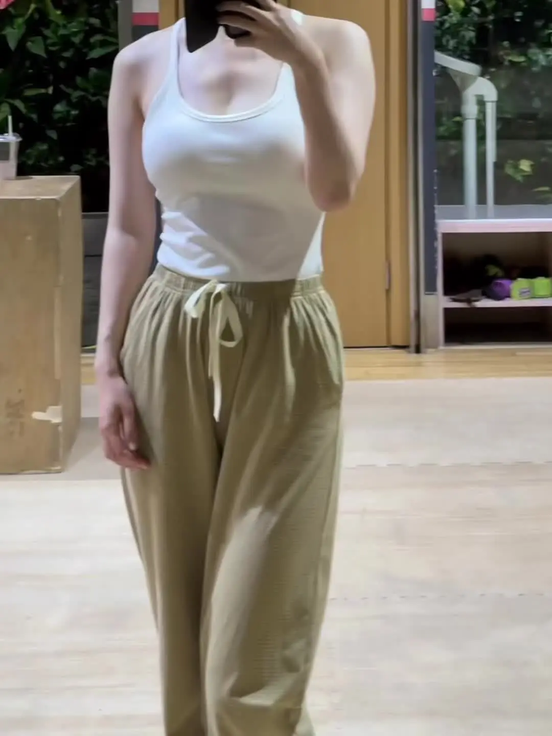 女大学生