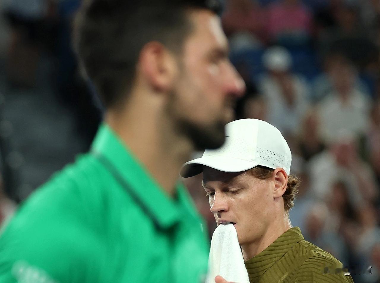 据国外媒体最新消息，38岁的德约科维奇因为肩伤退出了即将开赛的迈阿密大师赛，去年