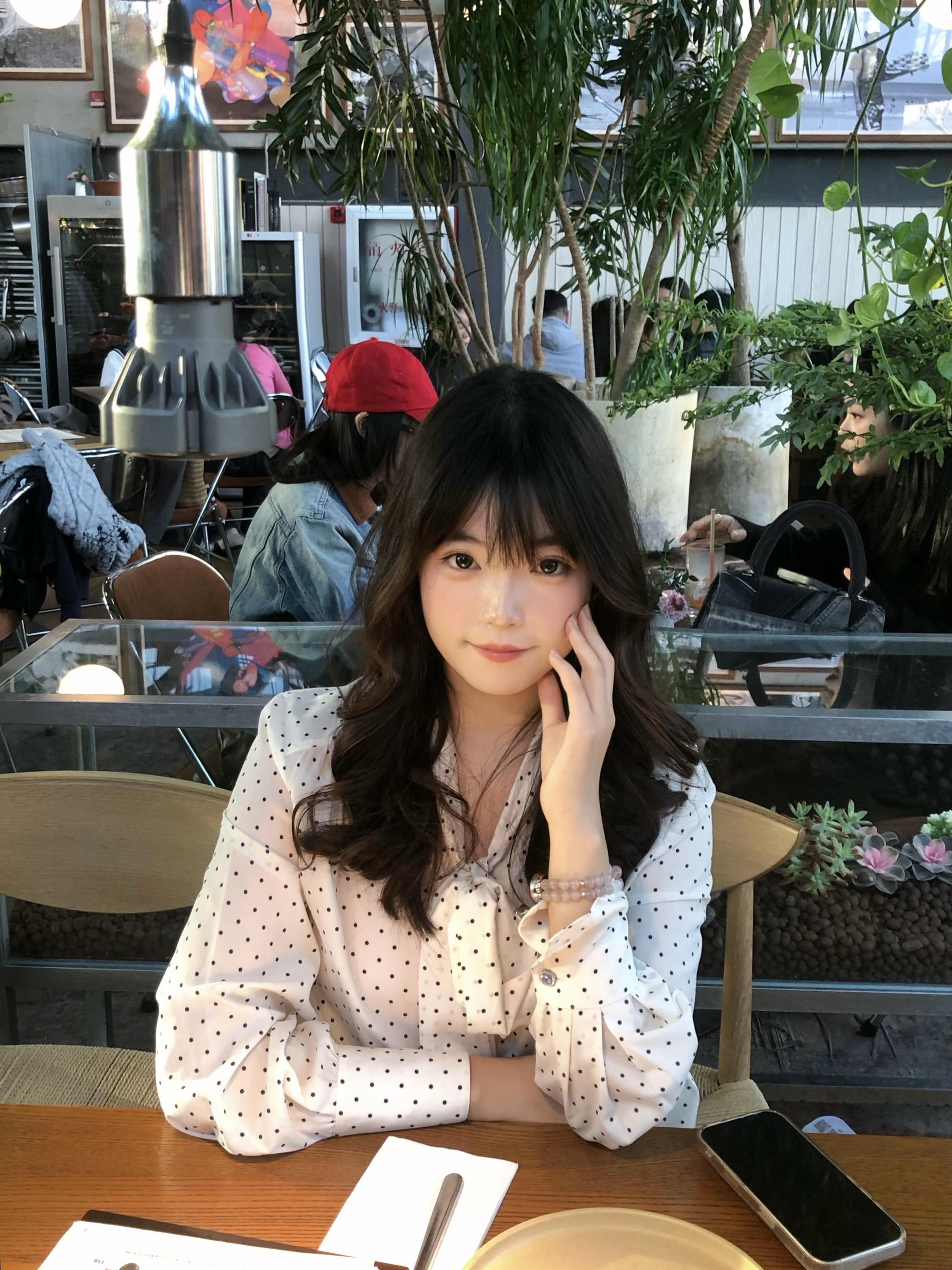 我不用那么完美 至少我很幸福。