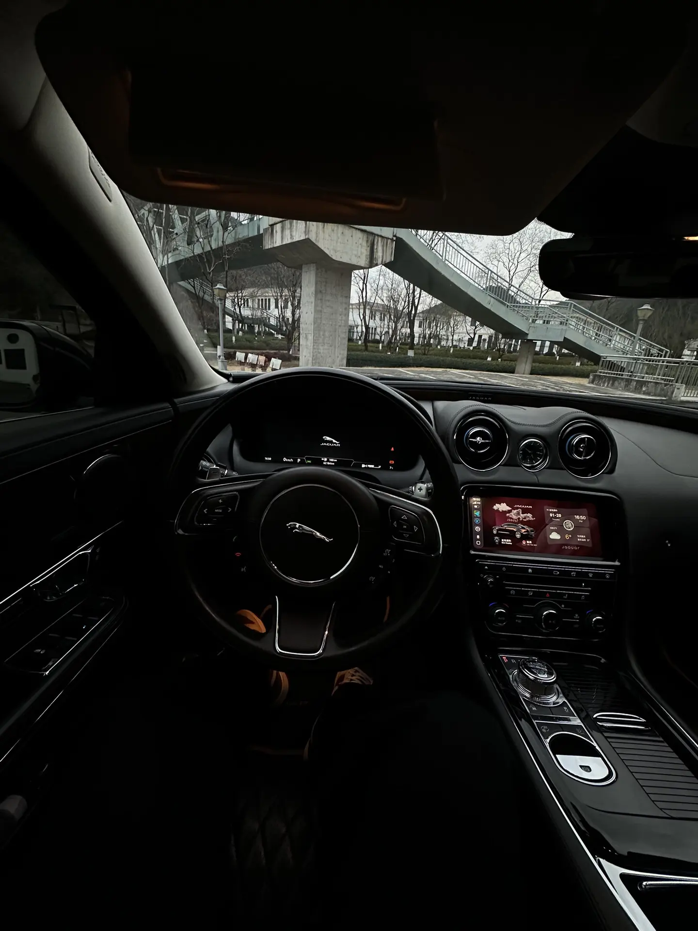 首先你要开心，其次都是其次的。