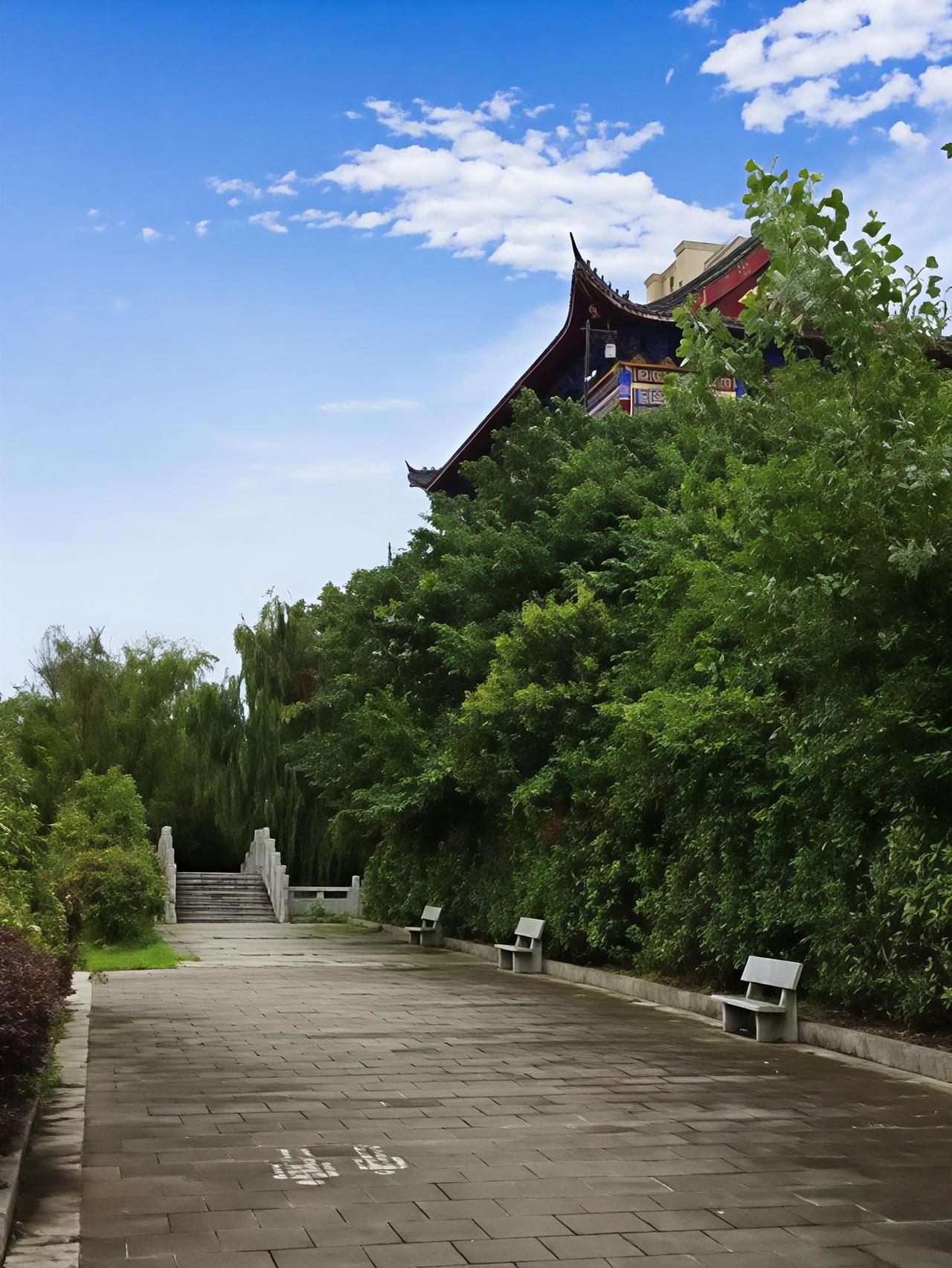 南京这36°C的高温天，简直要把人热化了。江苏预计7月中旬前期淮河以南地区出梅，
