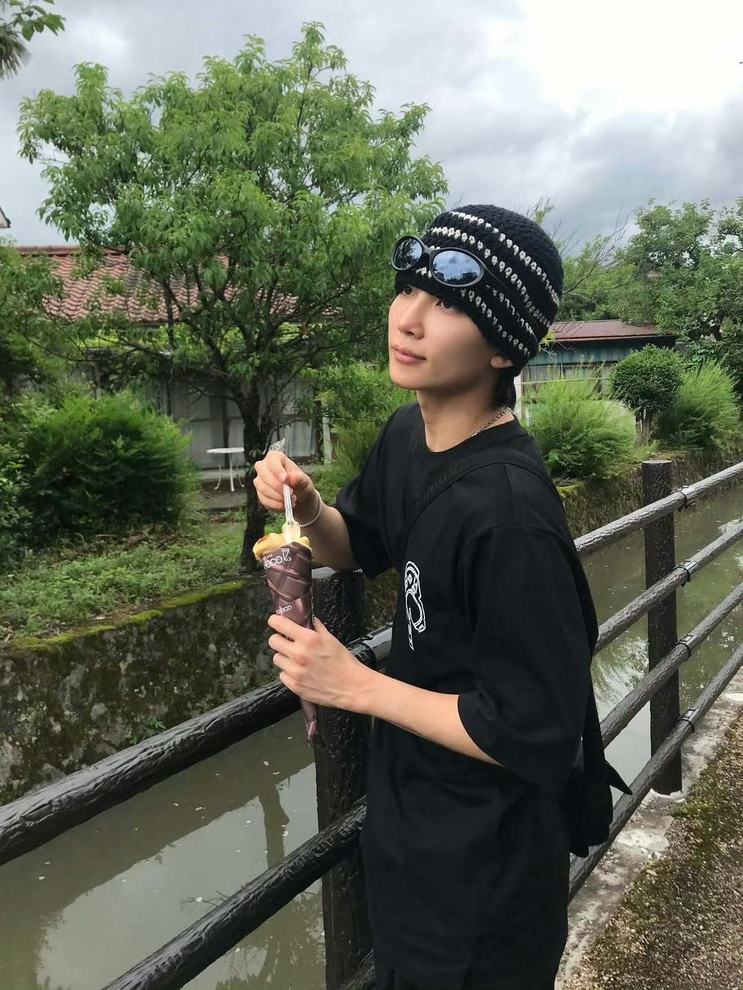 260704 jeonghaniyoo_n🐰：🖤 