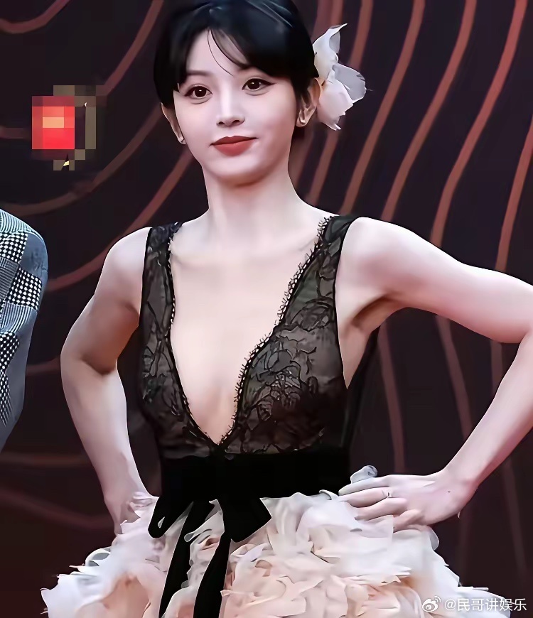 内娱终于撕开了“白幼瘦”的遮羞布，田曦薇这招太狠了。你以为的46公斤是干瘪，她用