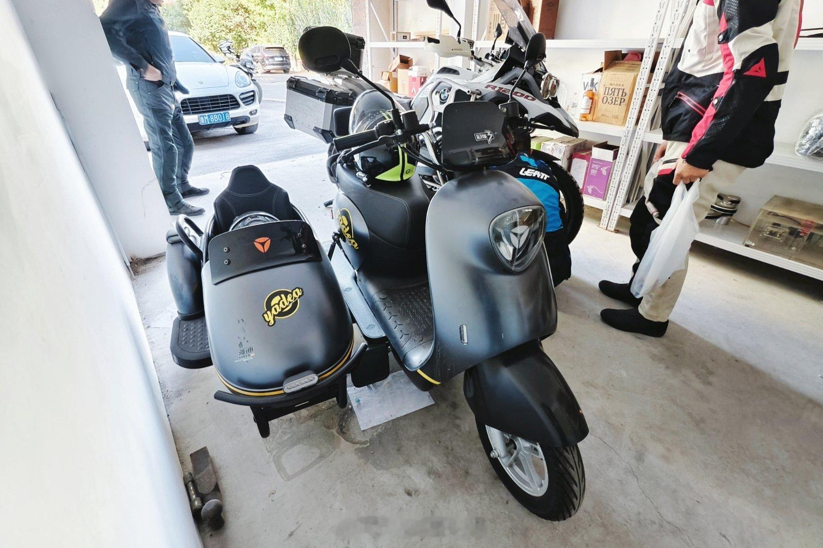 这电跨斗才是真·公路之王[good]摩托车[超话]  ​​​