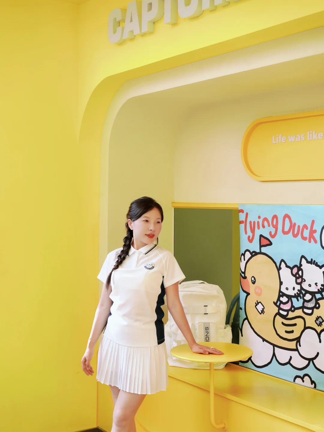 没想到羽毛球穿搭拍hello kitty也很搭